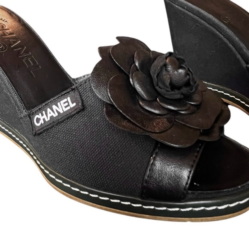 💗CHANEL Canvas Leather Camellia Slide On Platform Wedge Sandals • BLACK • 36.5EU - Picture 4 of 12